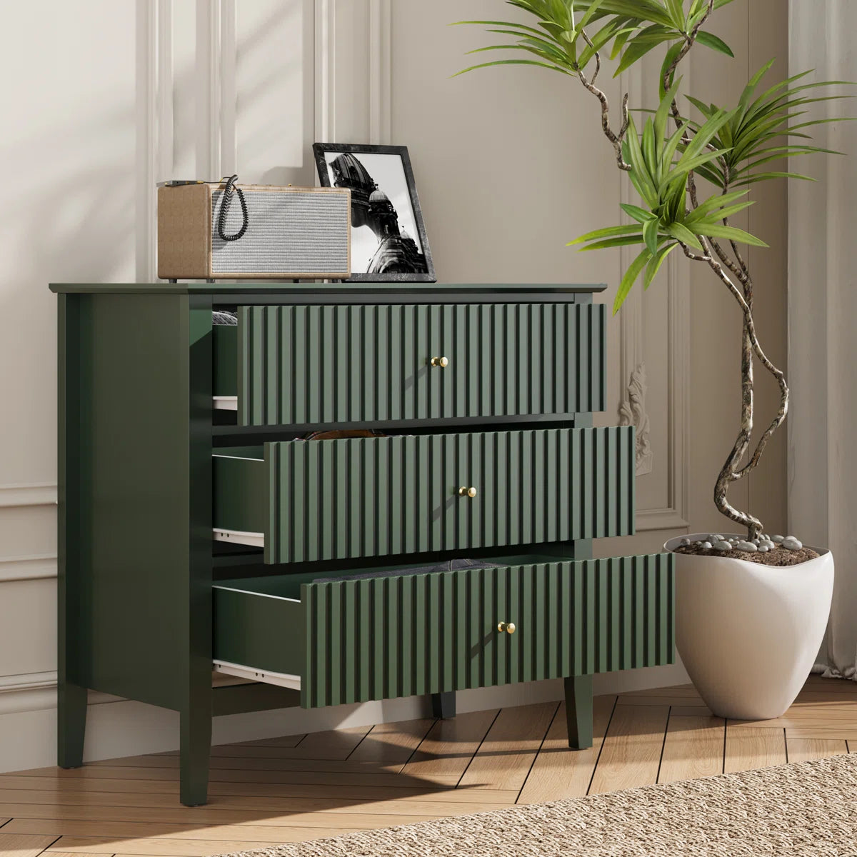 Elyra Wide 3-Drawer Dresser