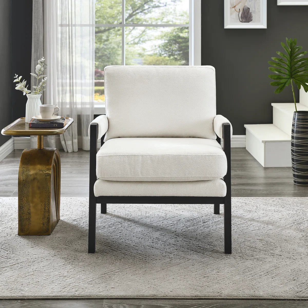 Liora Armchair