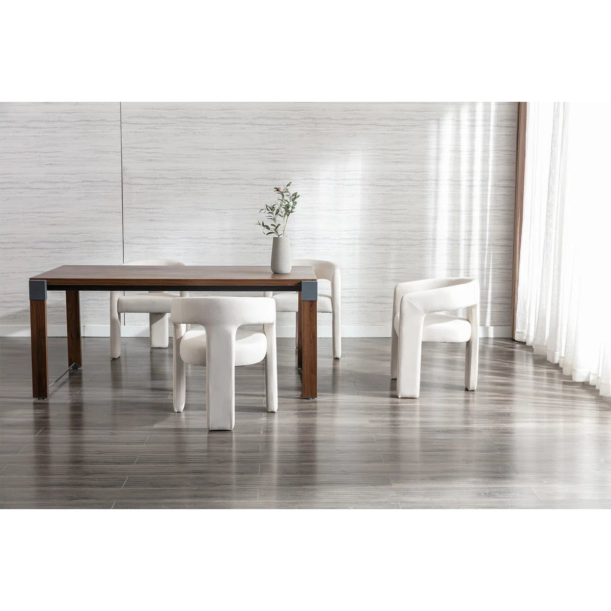 Eris Sculptural Armchair