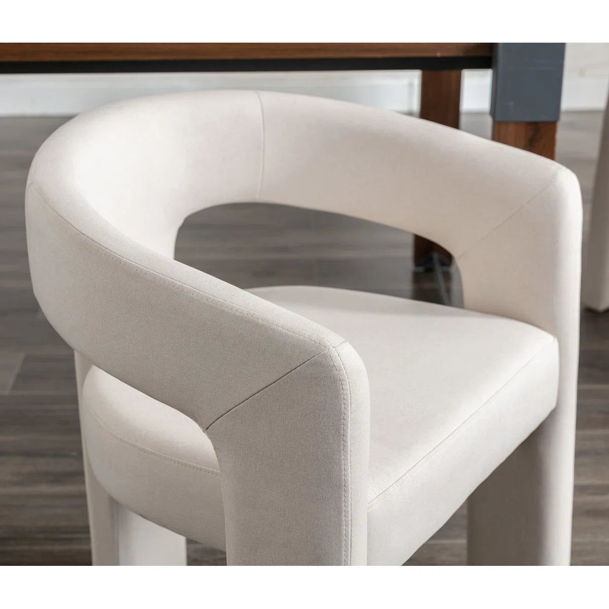 Eris Sculptural Armchair