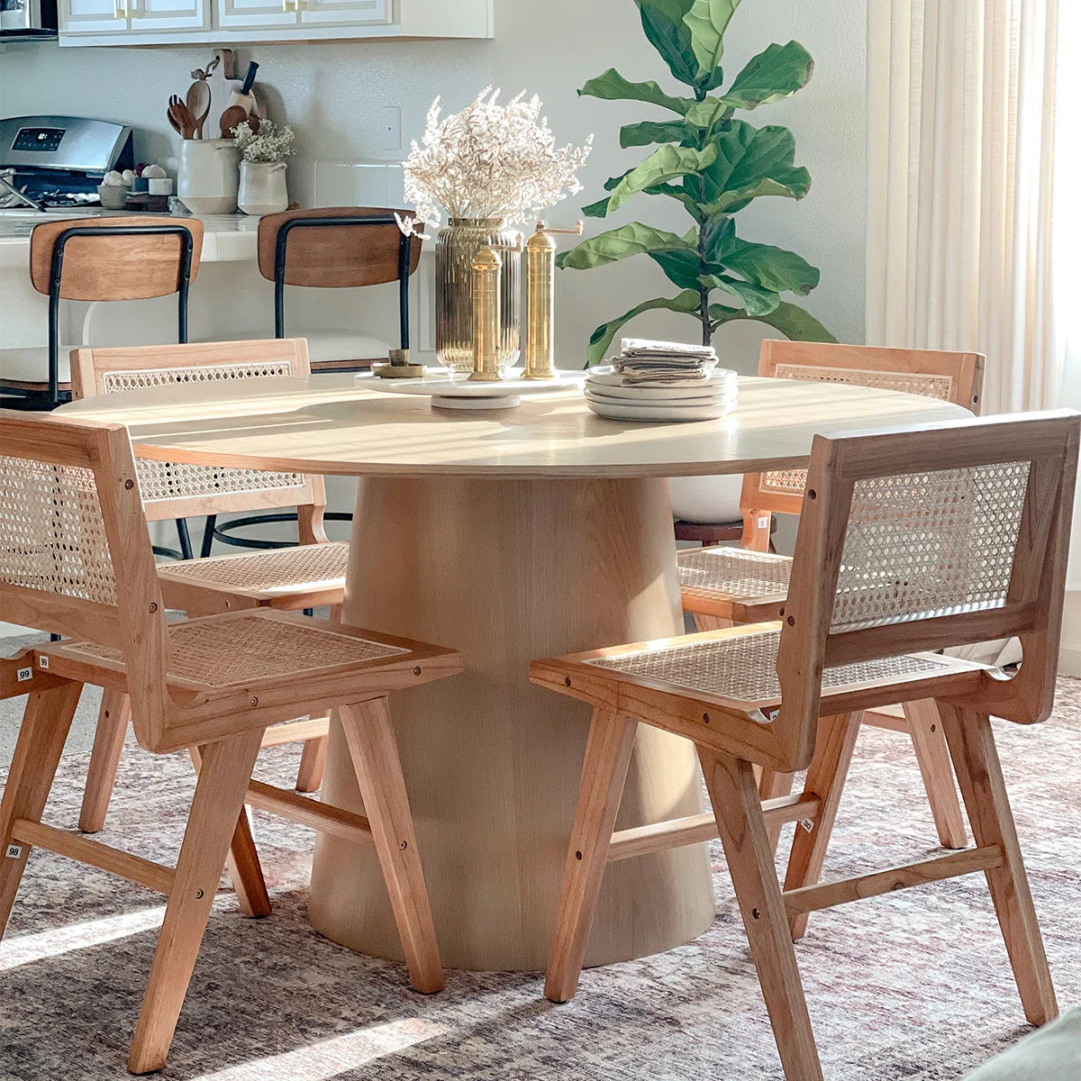 Kaelen Round Dining Table