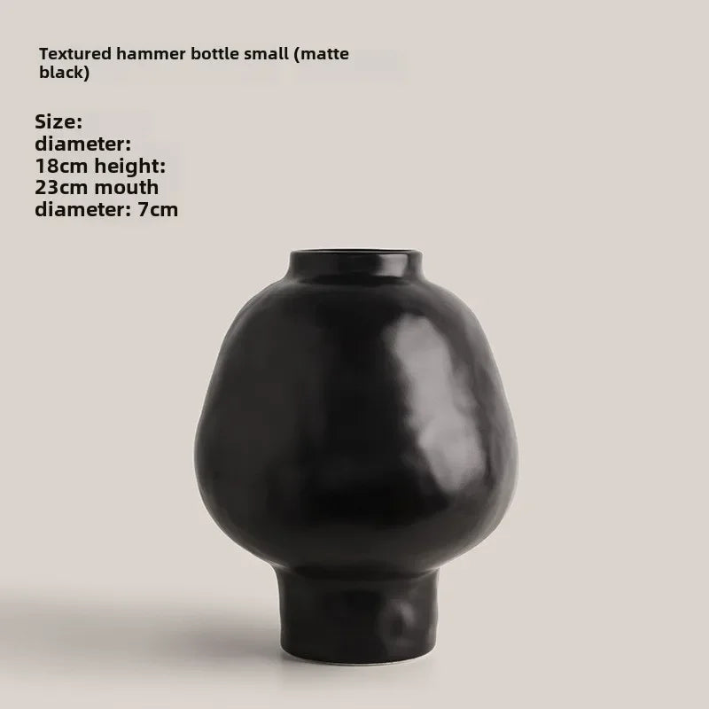 Naro Hammered Black Vase Set