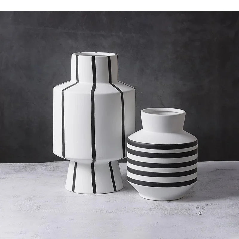 Strava Monochrome Vase Set