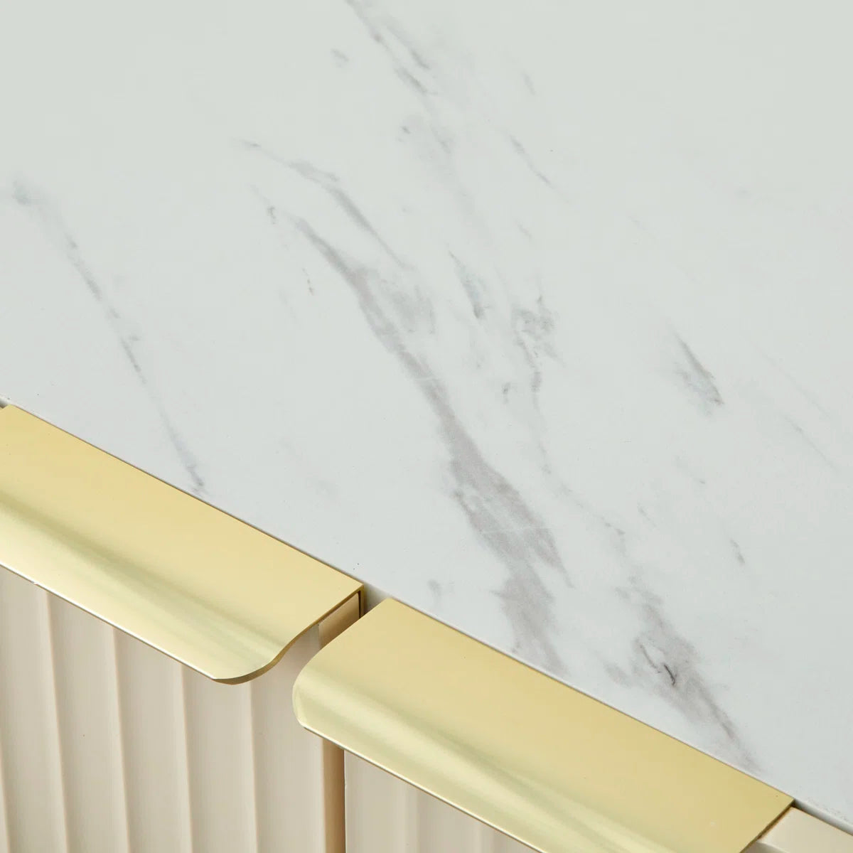 Cavallo Sideboard
